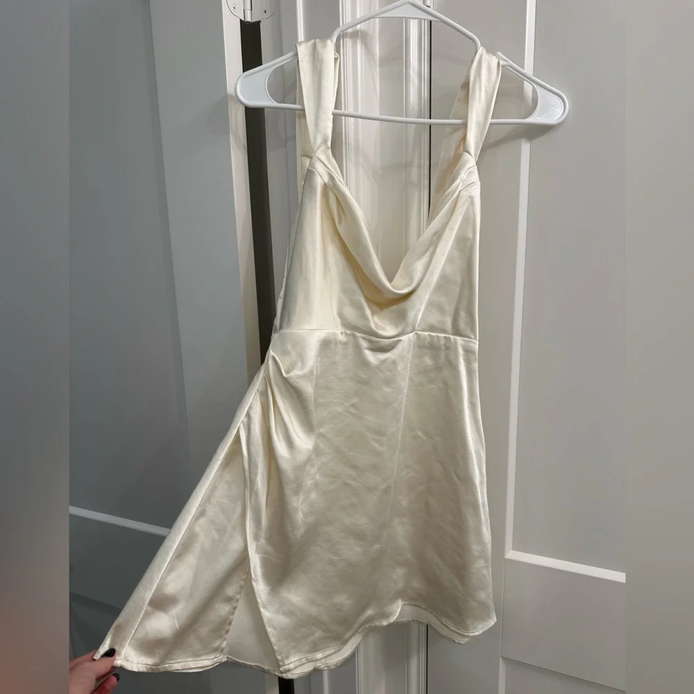 XS Runaway the Label Mini Dress!! - Picture 2 of 3